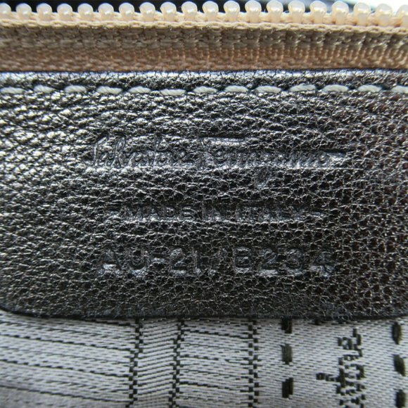 Authentic Salvatore Ferragamo Shoulder Bag Gancini Leather - Picture 9 of 9